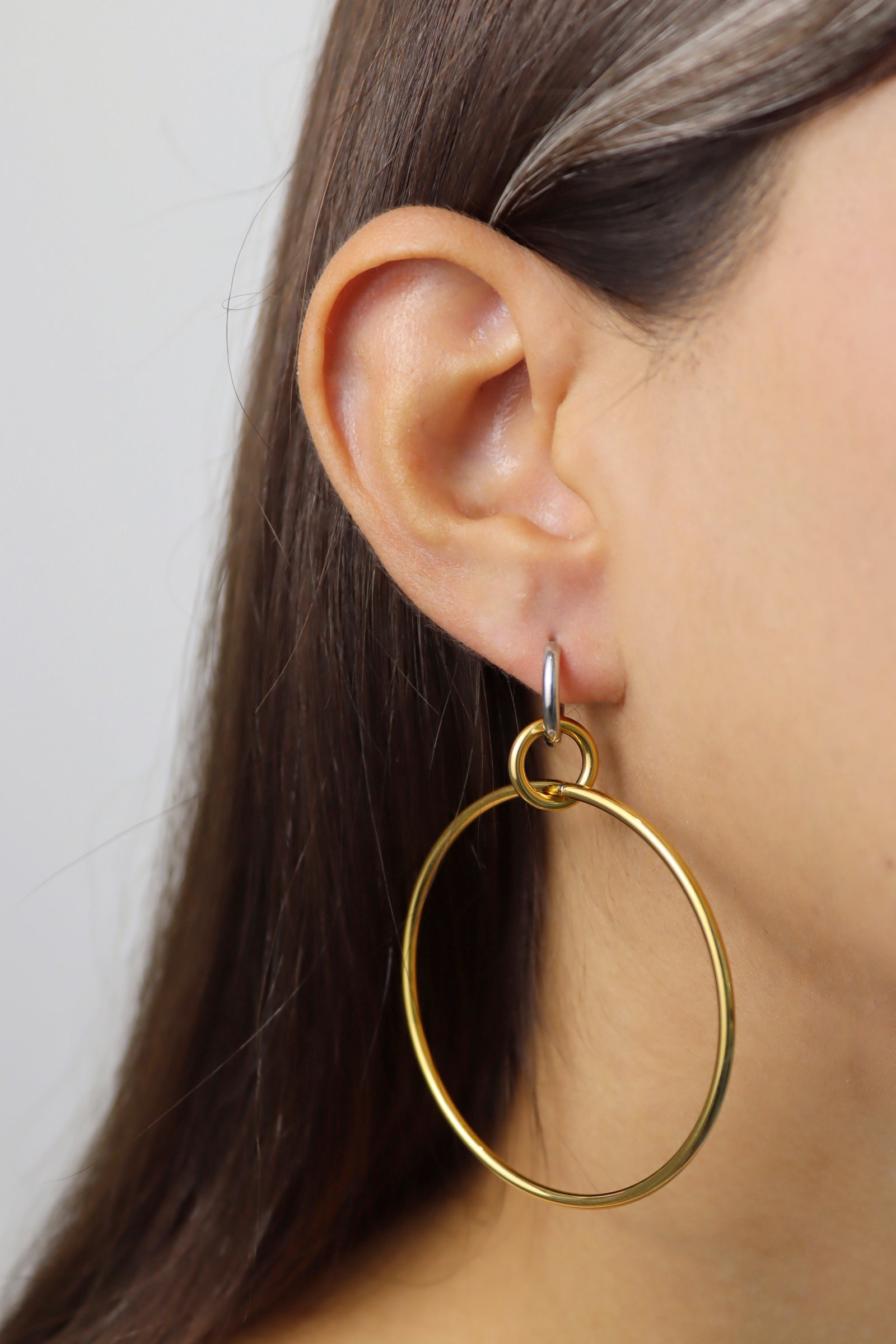 Ring Interlocking Earrings