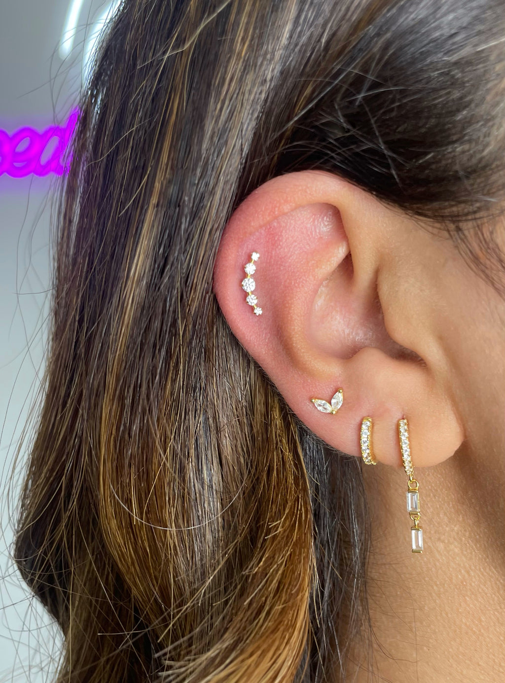 5 Stone Tiara Titanium Flat-Back